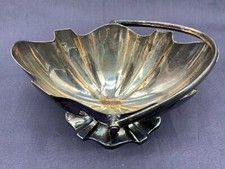 ANTIKE GESCHWUNGENE SCHALE AUS